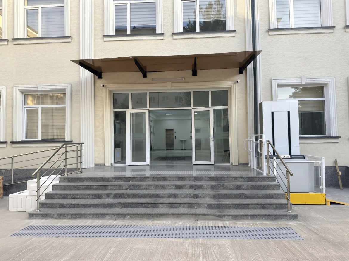 Toshkent shahridagi Tosiqlarsiz-mamlakat inklyuziv muhit va zamonaviy ko'rgazma markazi